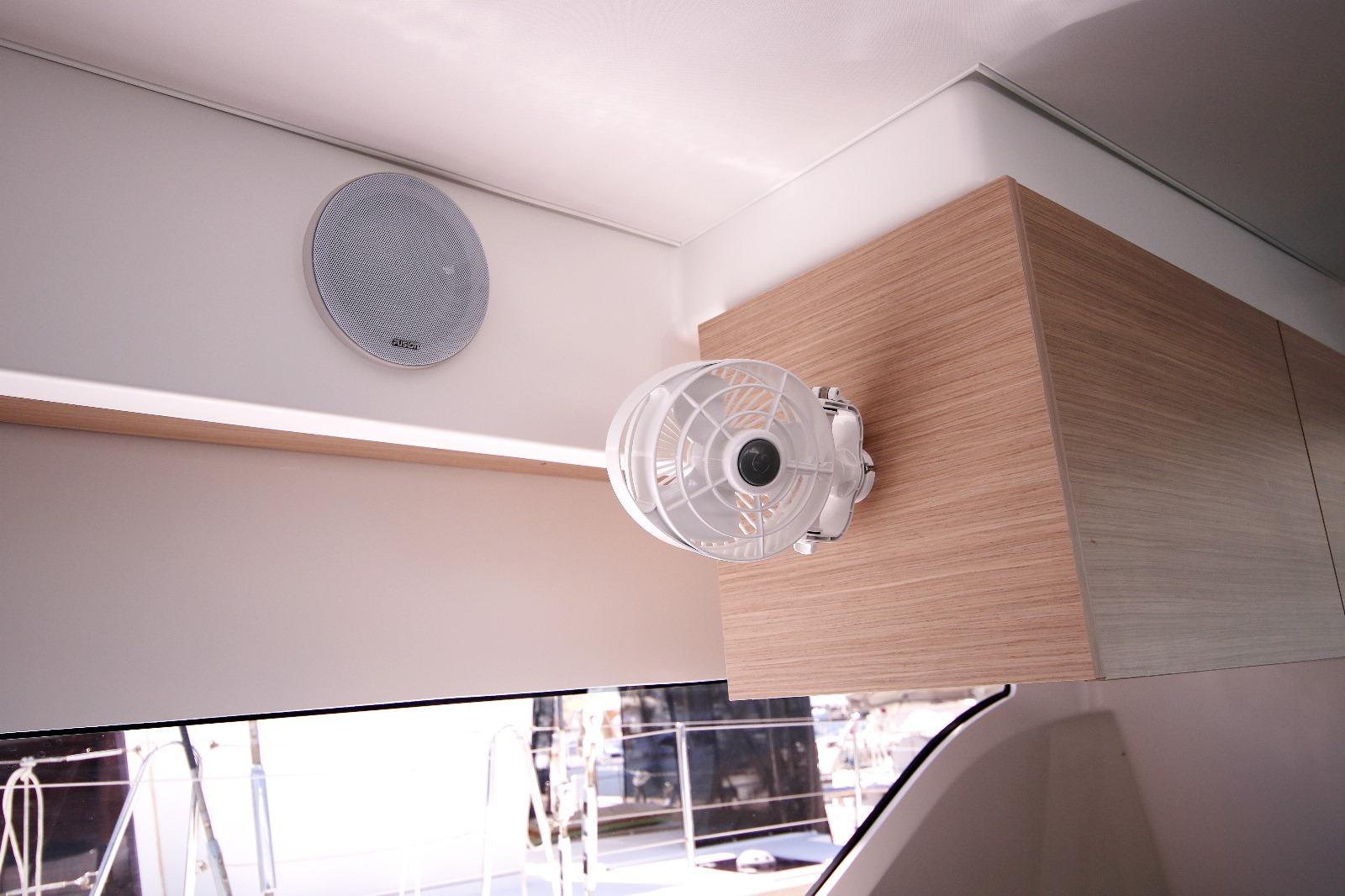 Lagoon 43 - 3 + 2 cab., picture 32