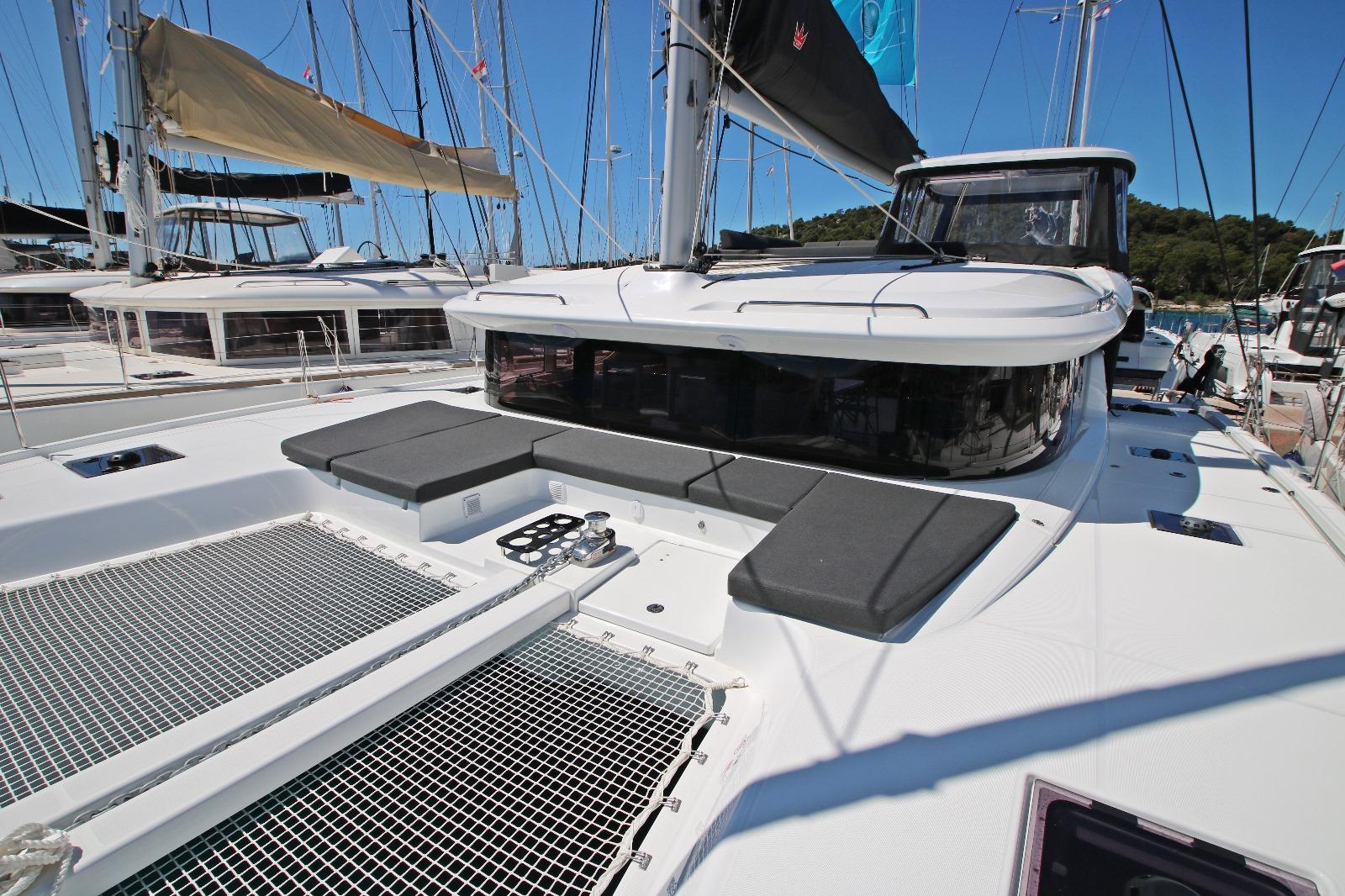 Lagoon 43 - 3 + 2 cab., picture 22