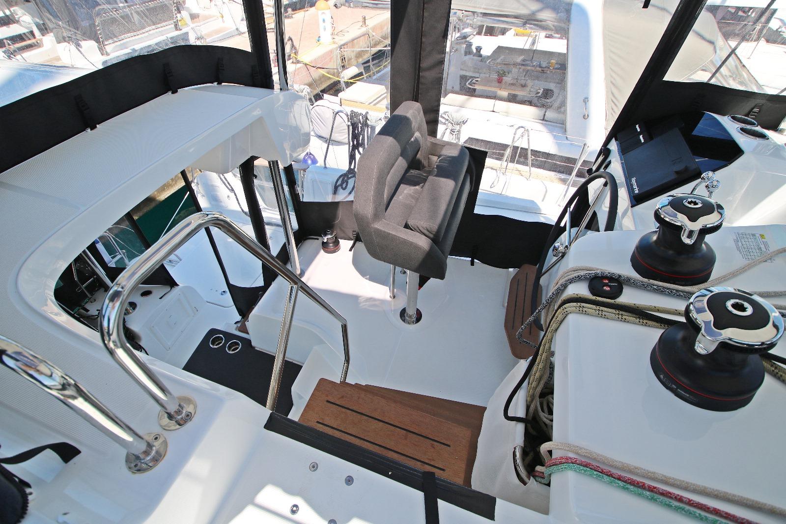 Lagoon 43 - 3 + 2 cab., picture 8