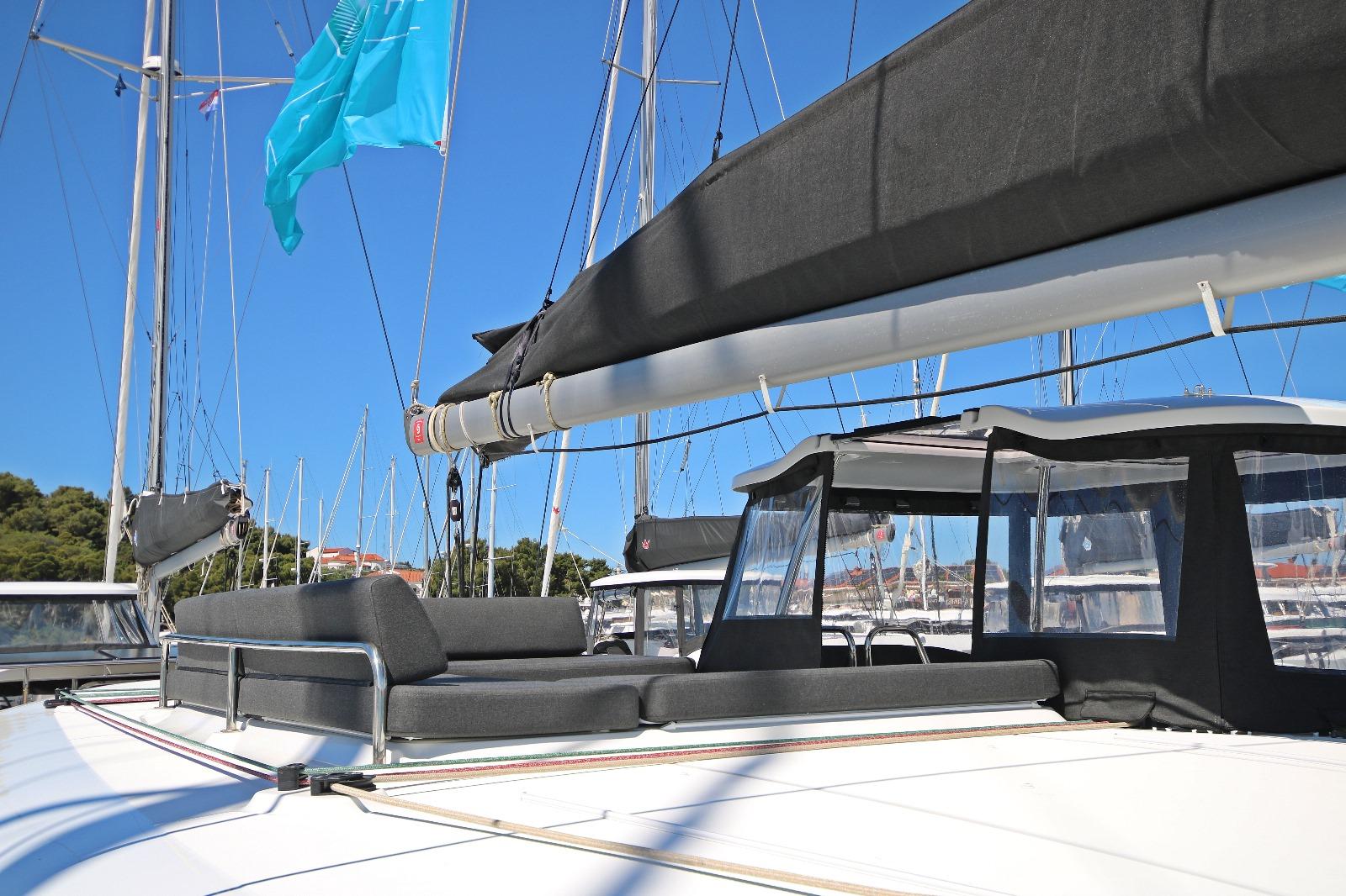 Lagoon 43 - 3 + 2 cab., picture 25