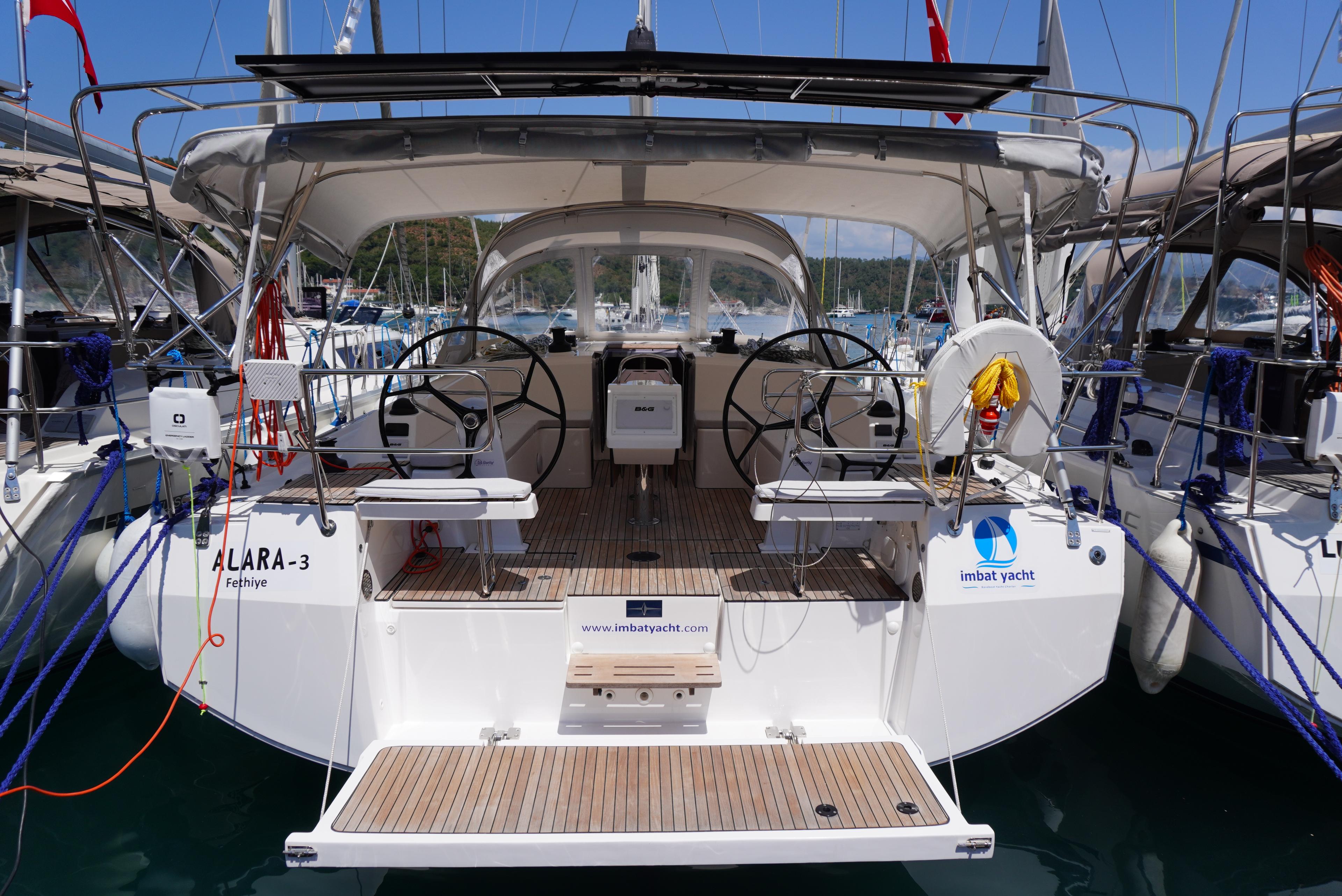 Bavaria C42, picture 10