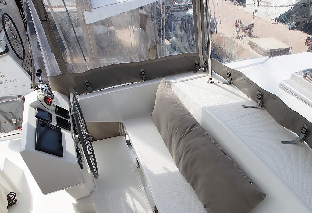 Fountaine Pajot Saona 47 Quintet - 5 + 1 cab., picture 21