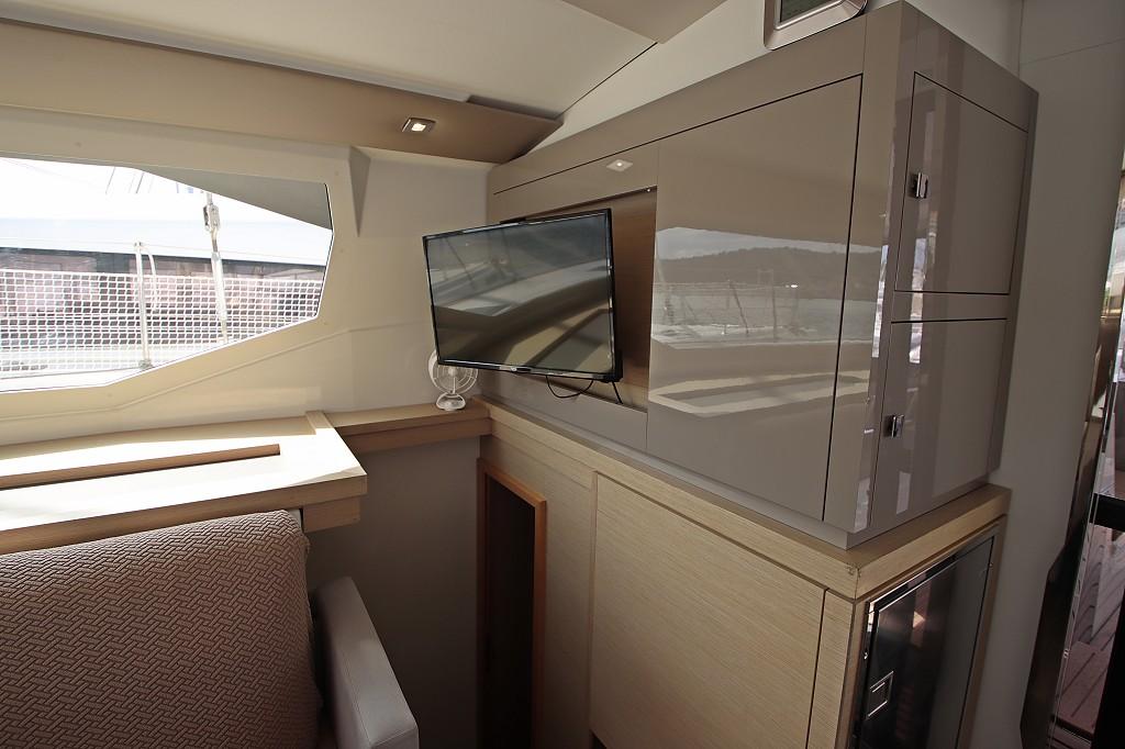 Fountaine Pajot Saona 47 Quintet - 5 + 1 cab., picture 32
