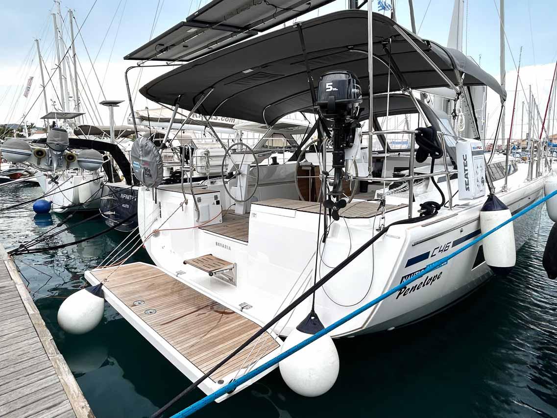 Bavaria C46 - 4 cab., picture 1