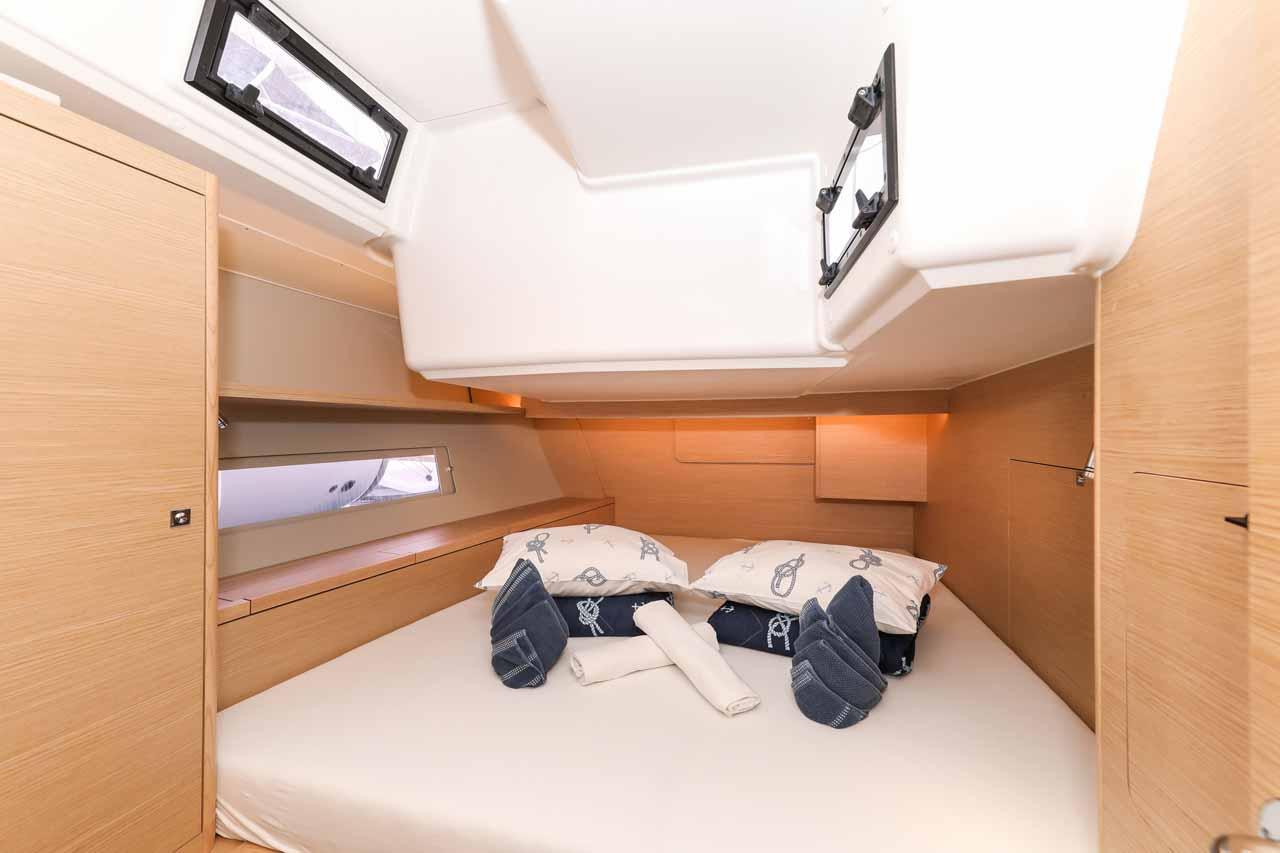Dufour 470 - 4 cab., picture 21