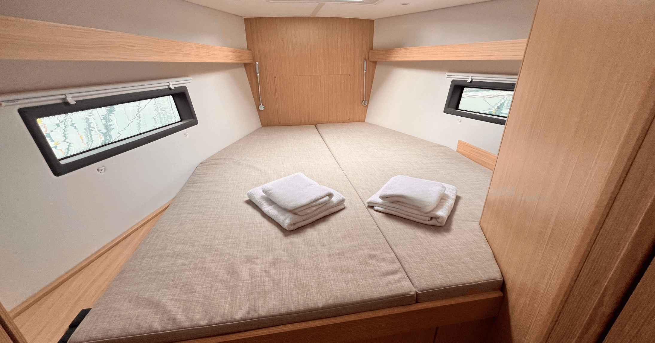 Bavaria C42, picture 12