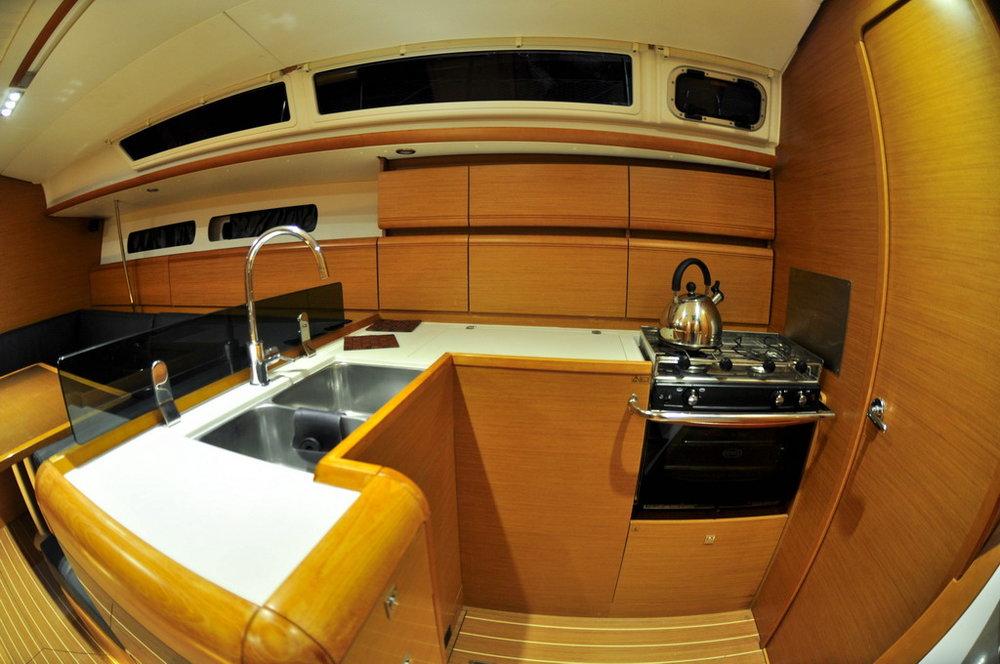 Sun Odyssey 439, picture 7