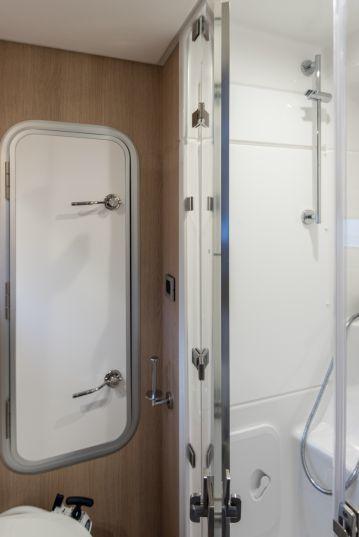 Bali 5.4 - 6 + 2 cab., picture 17