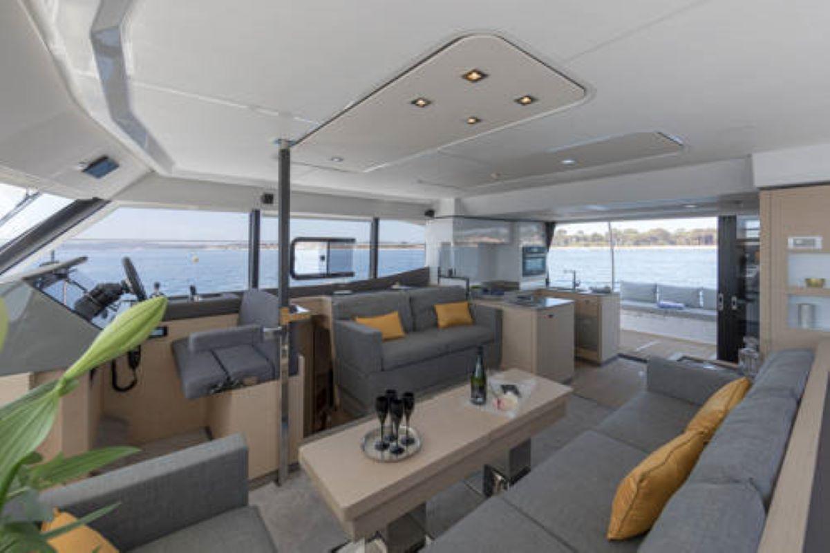 Fountaine Pajot MY6 - Mona Lisa, picture 7