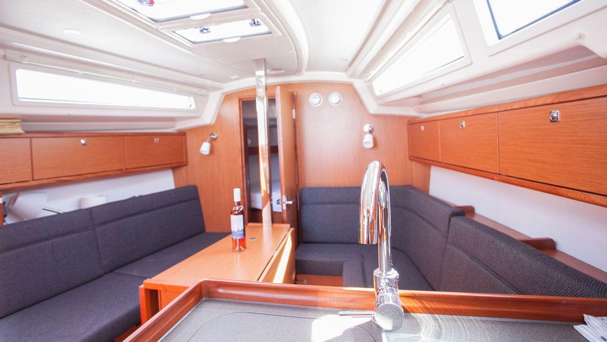 Bavaria Cruiser 34, picture 8