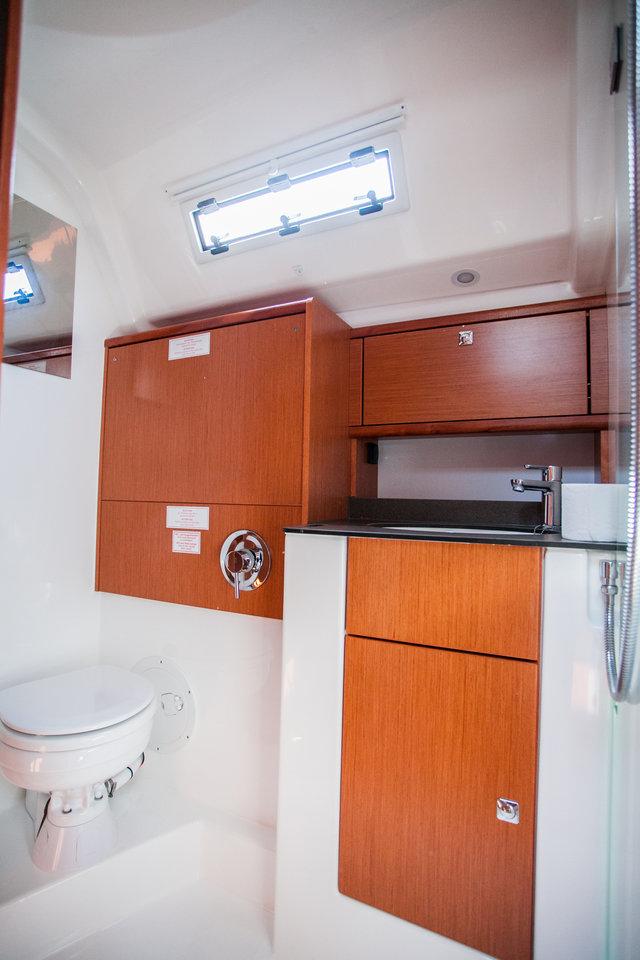 Bavaria Cruiser 51, picture 18