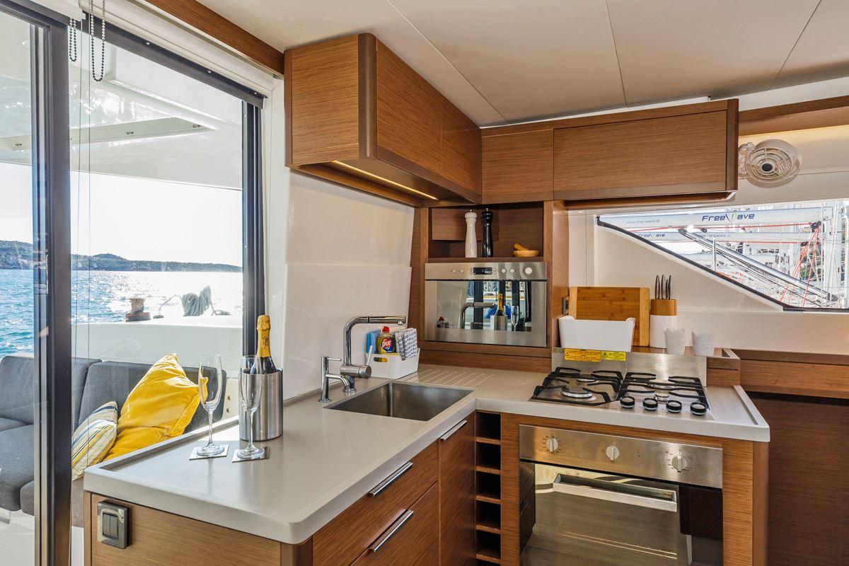 Lagoon 50 - 6 + 1 cab., picture 9