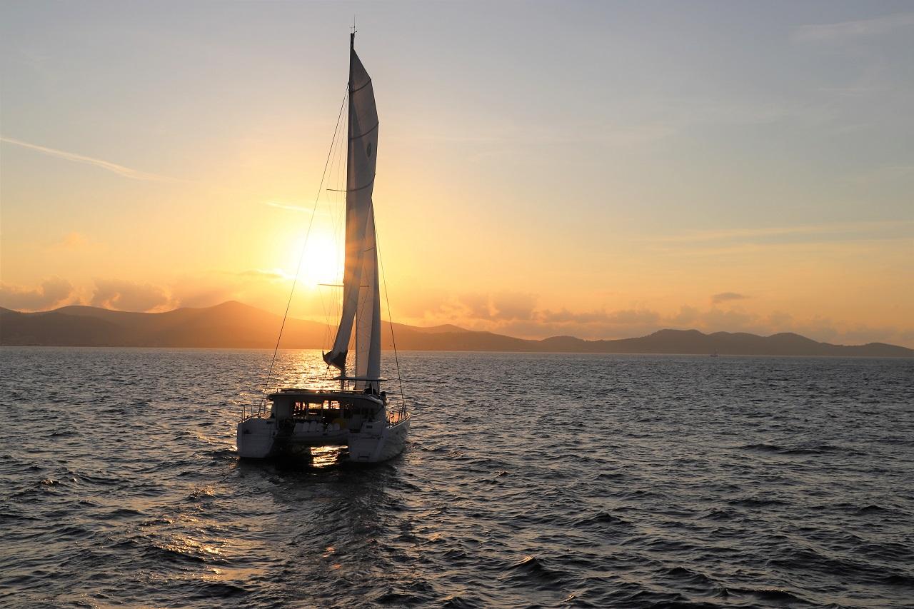 Lagoon 450 S - 4 + 2 cab., picture 1