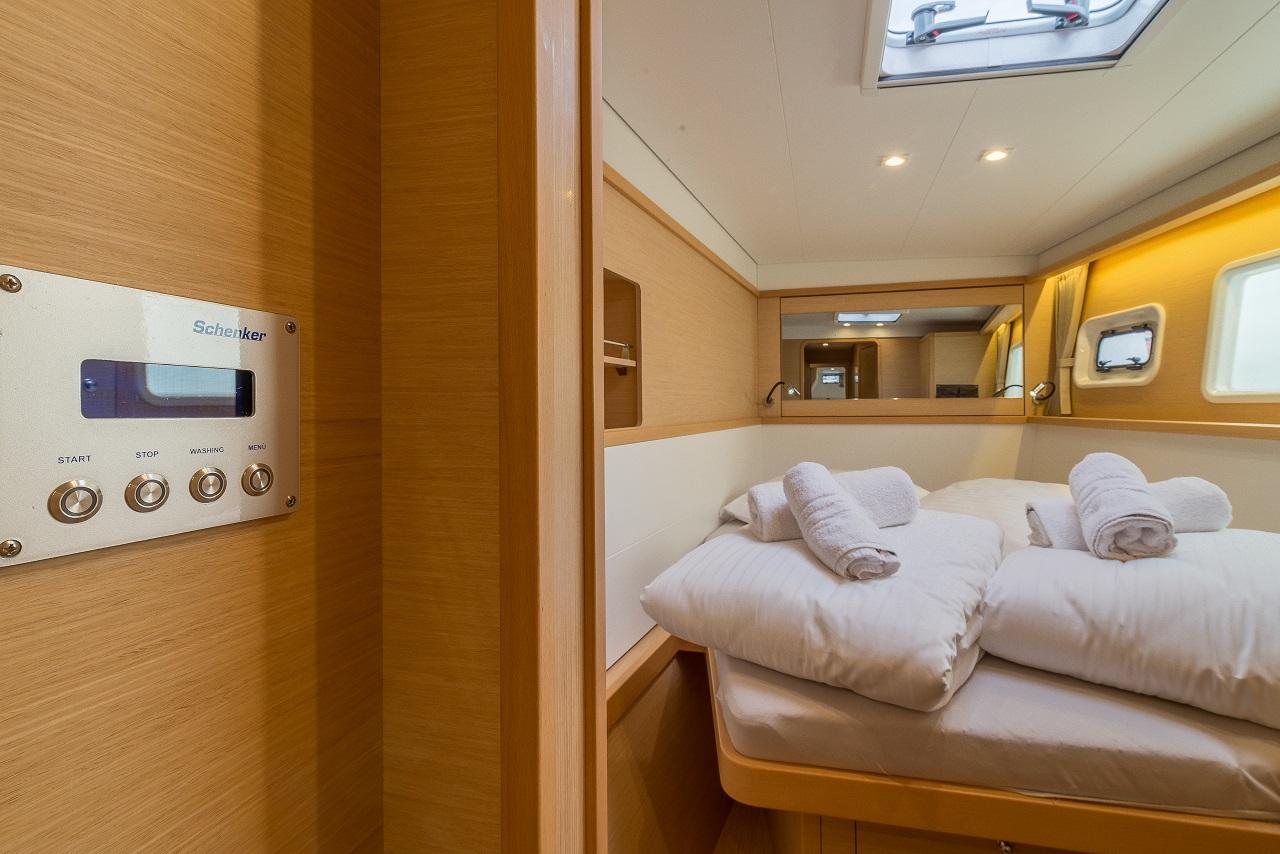 Lagoon 450 S - 4 + 2 cab., picture 22