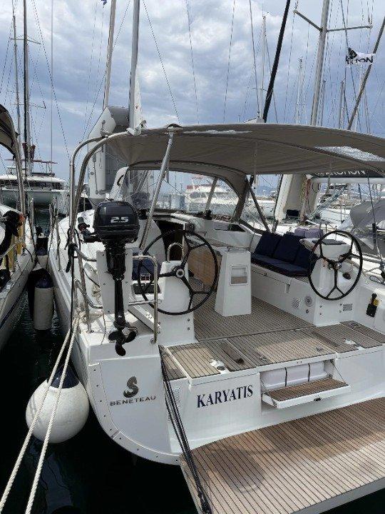 Oceanis 37.1, picture 1