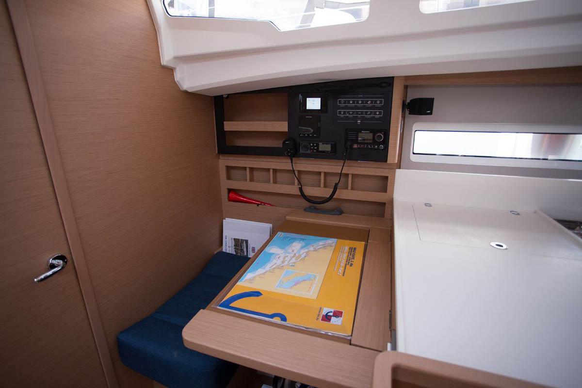 Sun Odyssey 440 - 4 cab., picture 9
