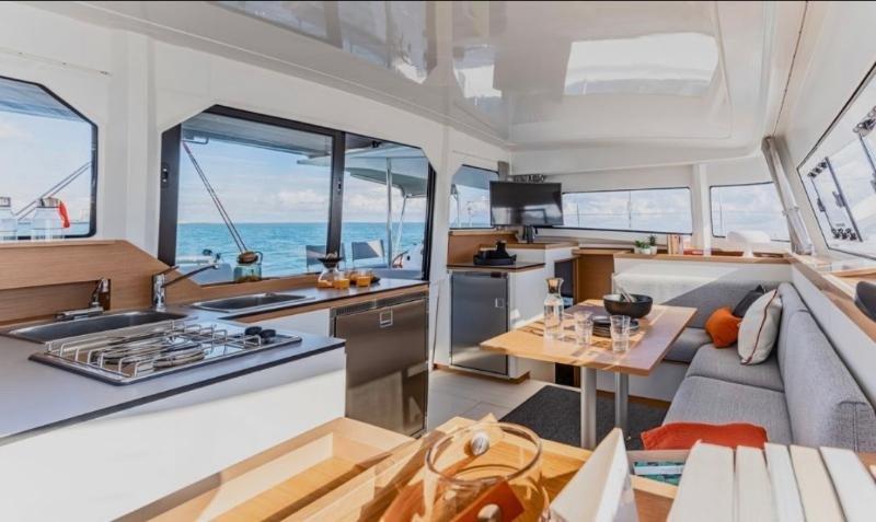 Excess 11 - 4 + 2 cab., picture 6