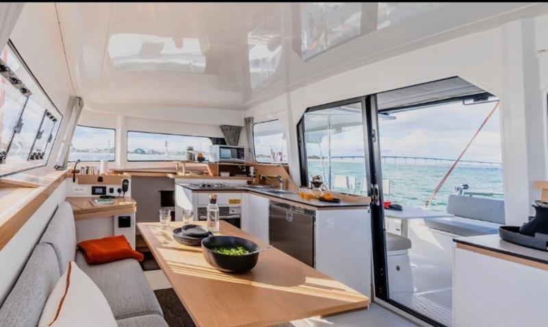 Excess 11 - 4 + 2 cab., picture 7