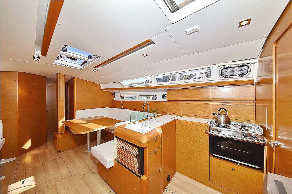 Sun Odyssey 449, picture 9