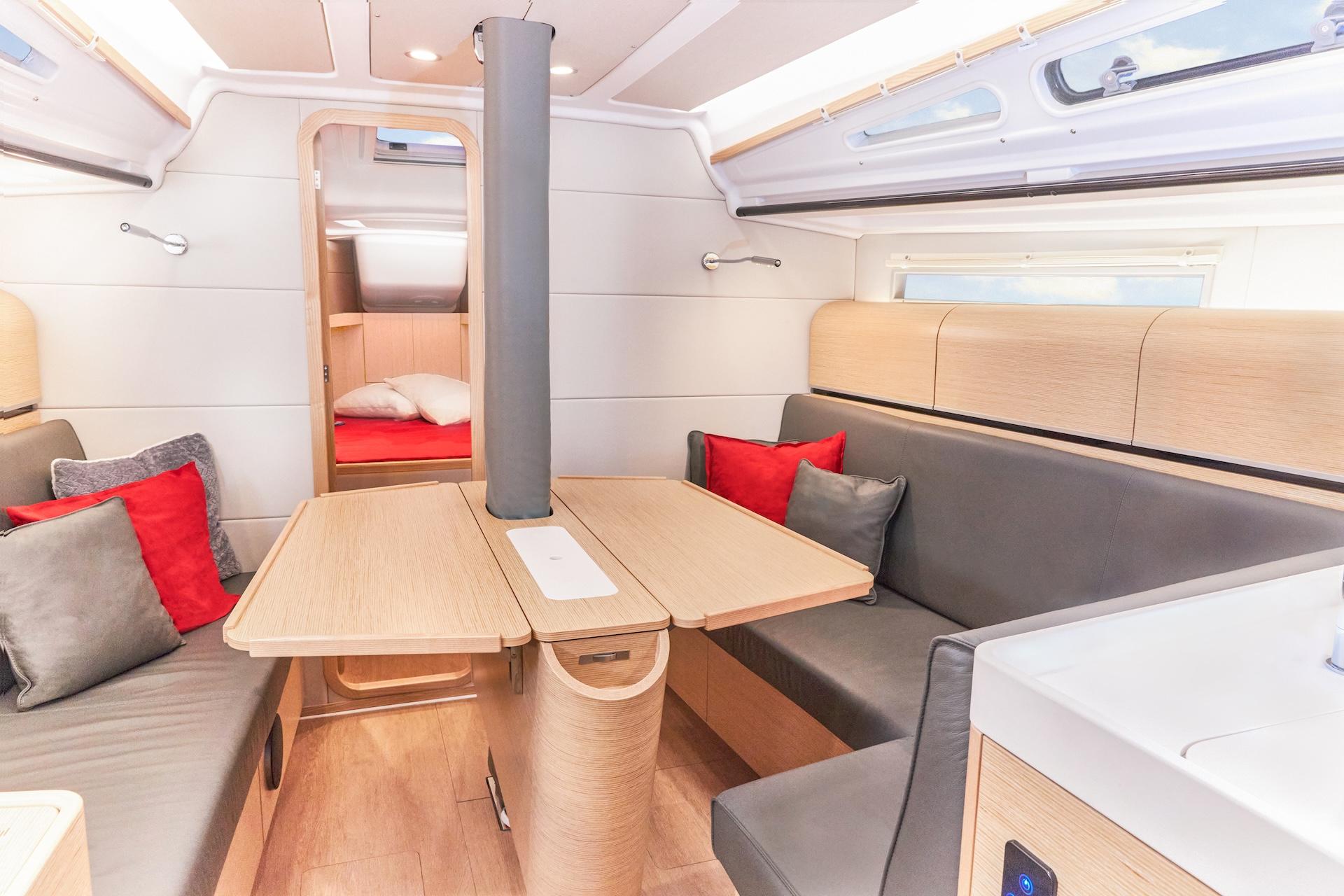 Dehler 38 SQ, picture 6