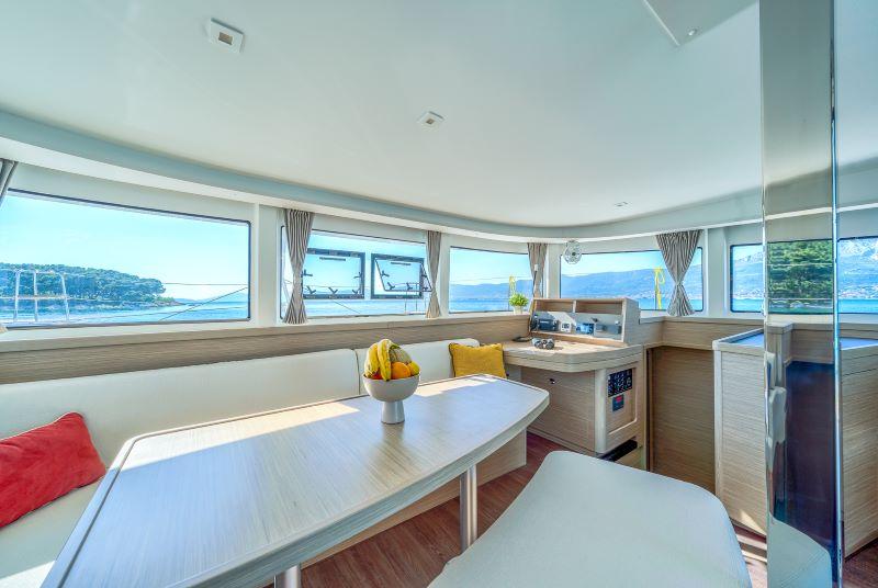 Lagoon 42 - 4 + 2 cab., picture 17