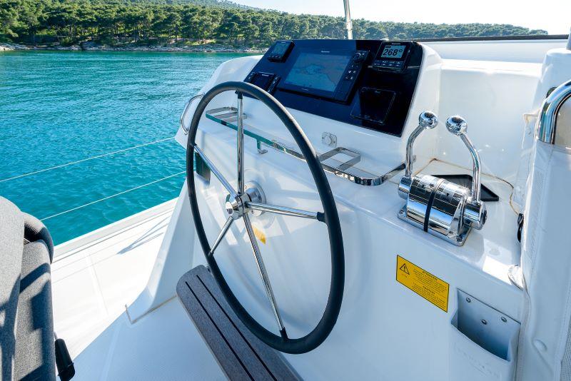 Lagoon 42 - 4 + 2 cab., picture 8