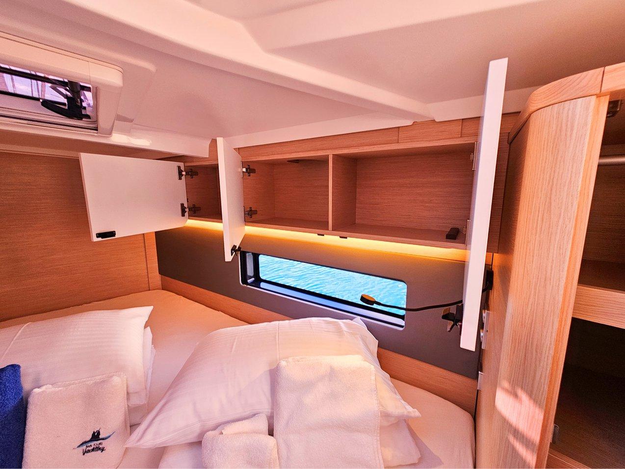 Dufour 44 - 4 cab, picture 55