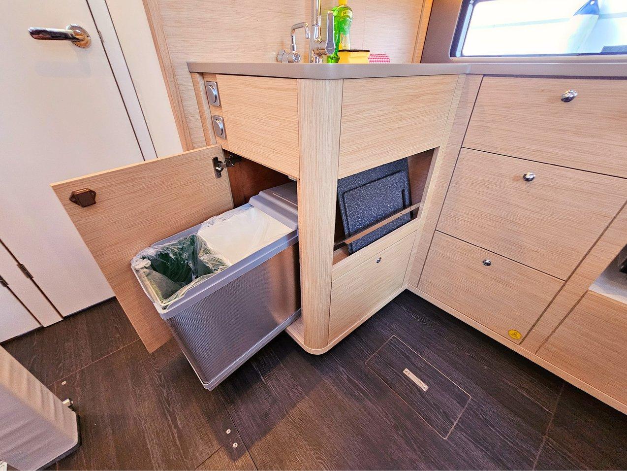 Dufour 44 - 4 cab, picture 28
