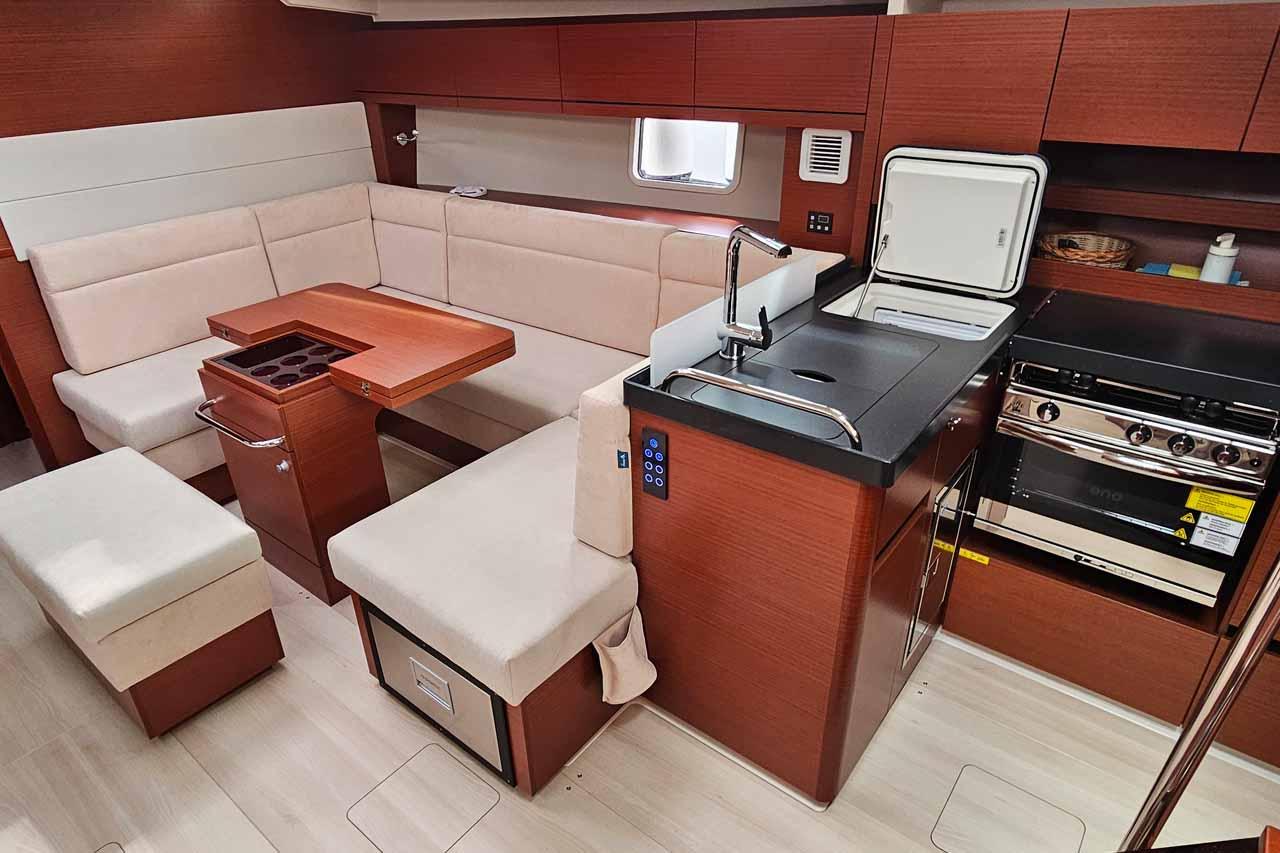 Hanse 458, picture 4