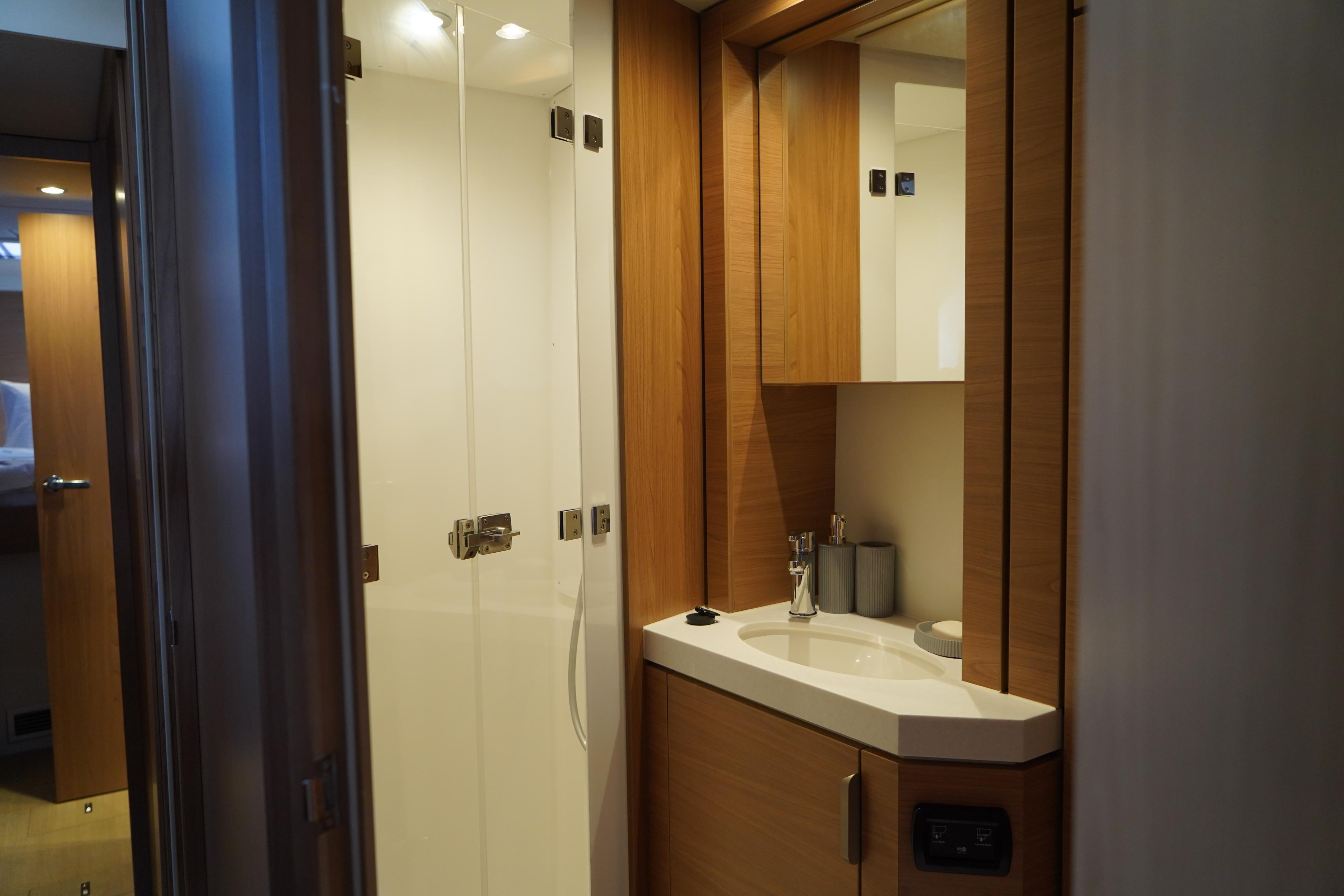 Bali 4.6 - 5 + 1 cab., picture 32