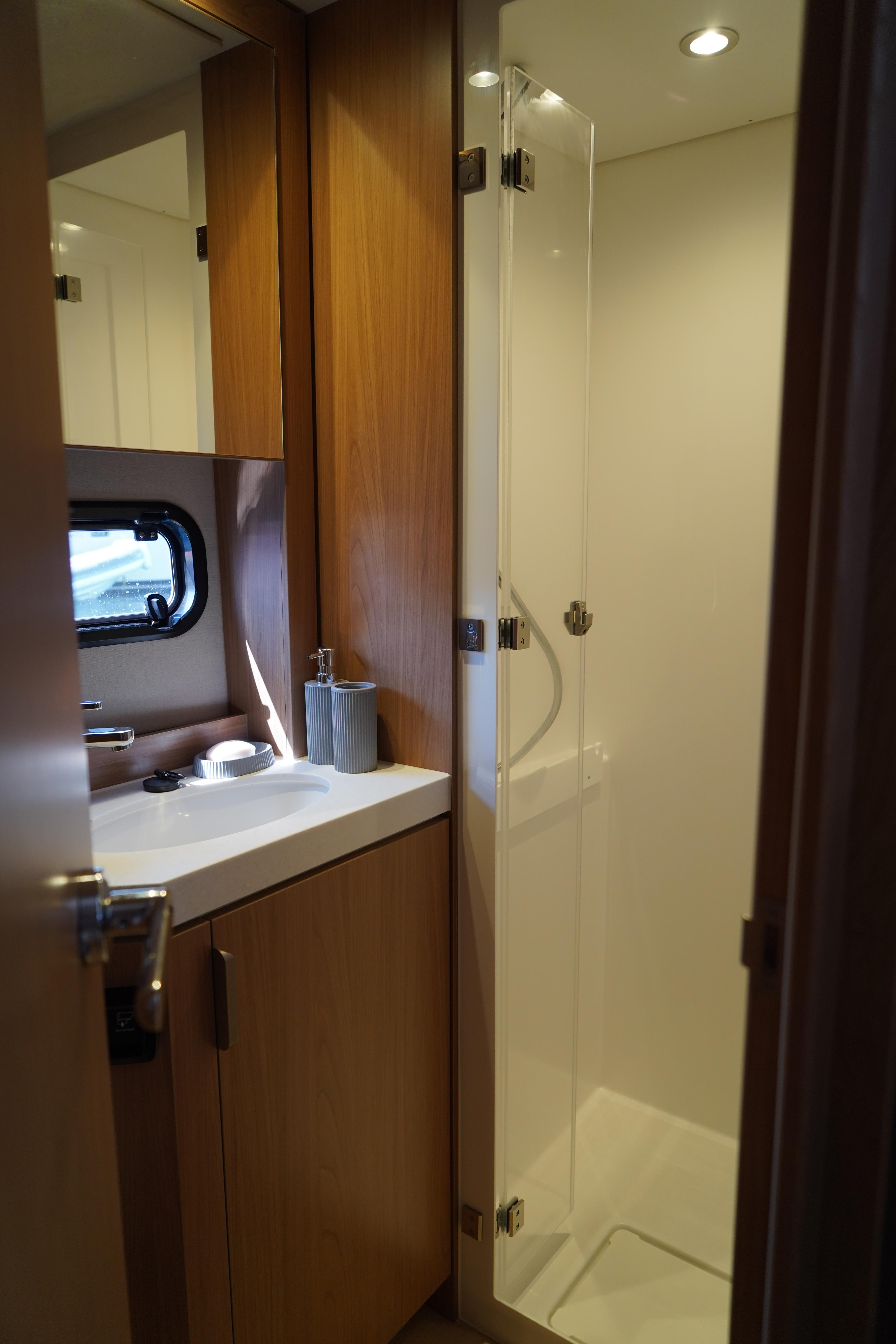 Bali 4.6 - 5 + 1 cab., picture 30