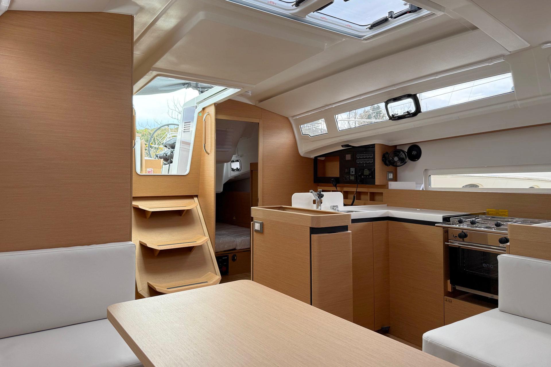 Sun Odyssey 410 - 3 cab., picture 7