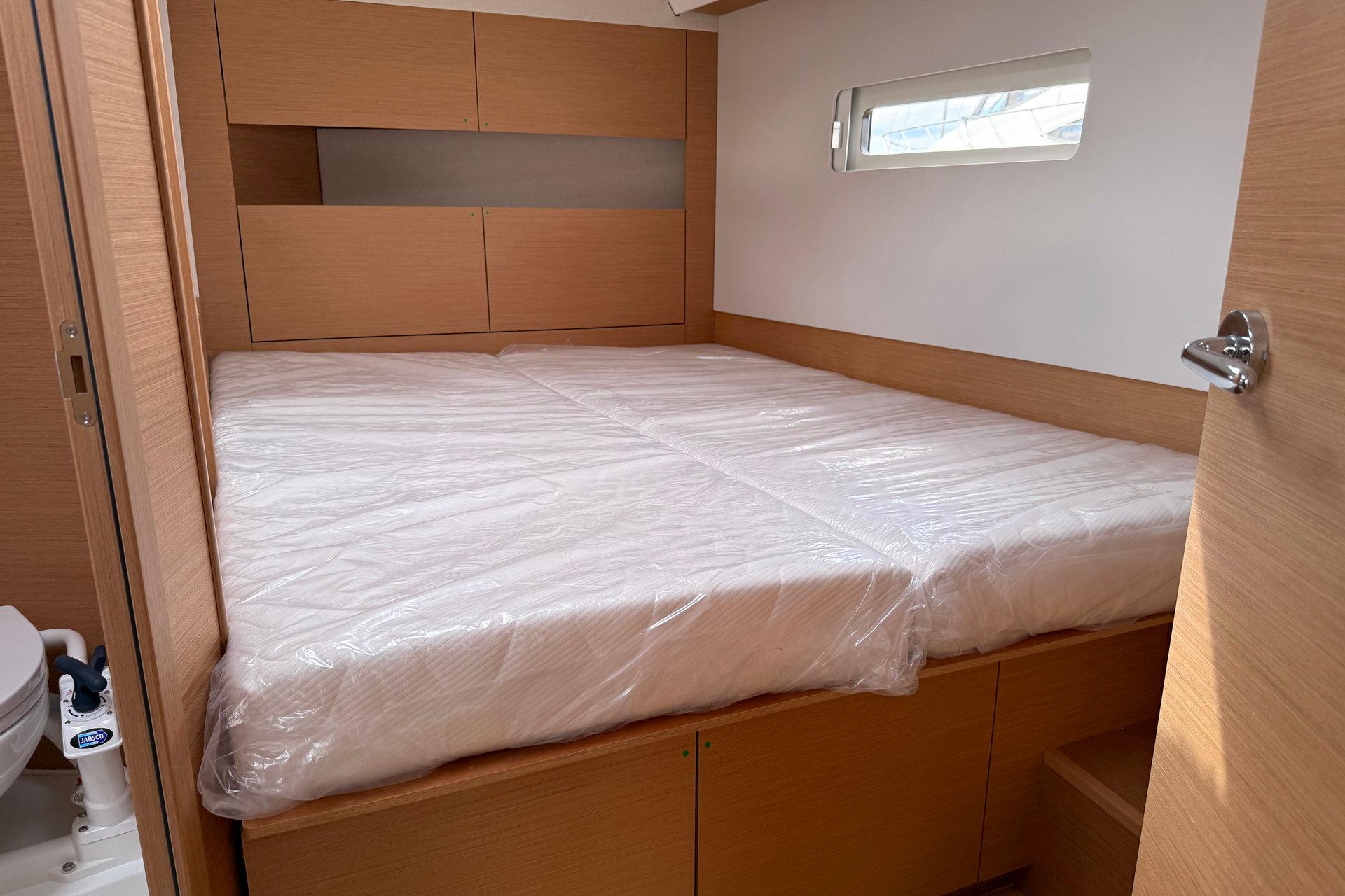 Sun Odyssey 410 - 3 cab., picture 13