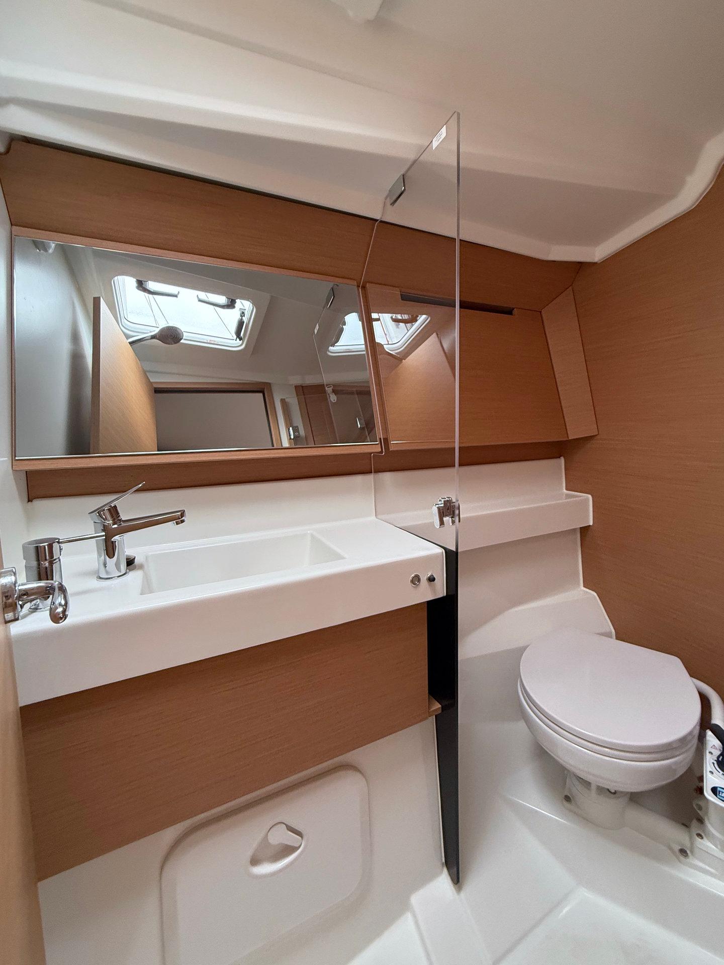 Sun Odyssey 410 - 3 cab., picture 16