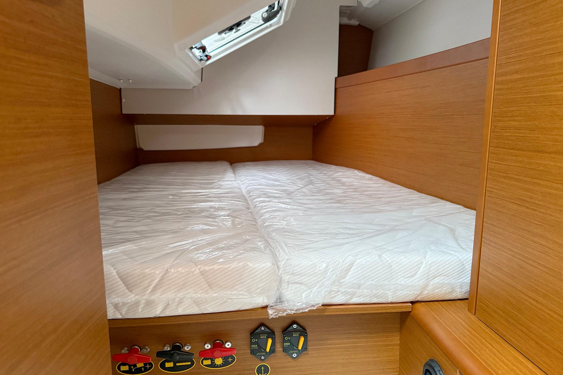 Sun Odyssey 349 - 3 cab., picture 20