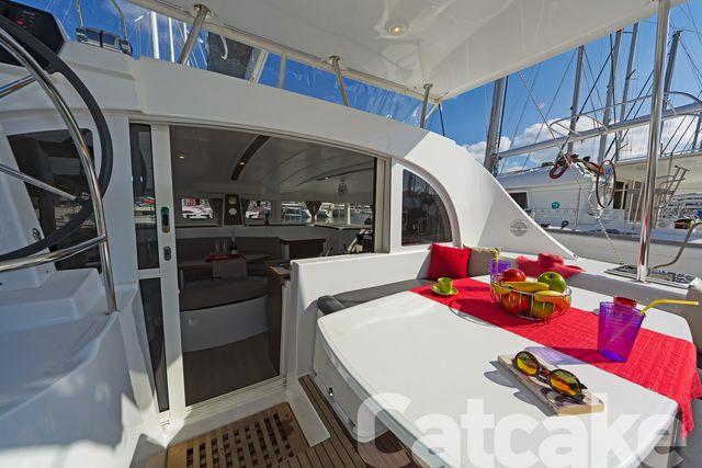 Lagoon 380 S2 - 4 + 2 cab., picture 15