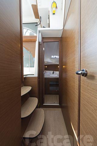 Lagoon 380 S2 - 4 + 2 cab., picture 9