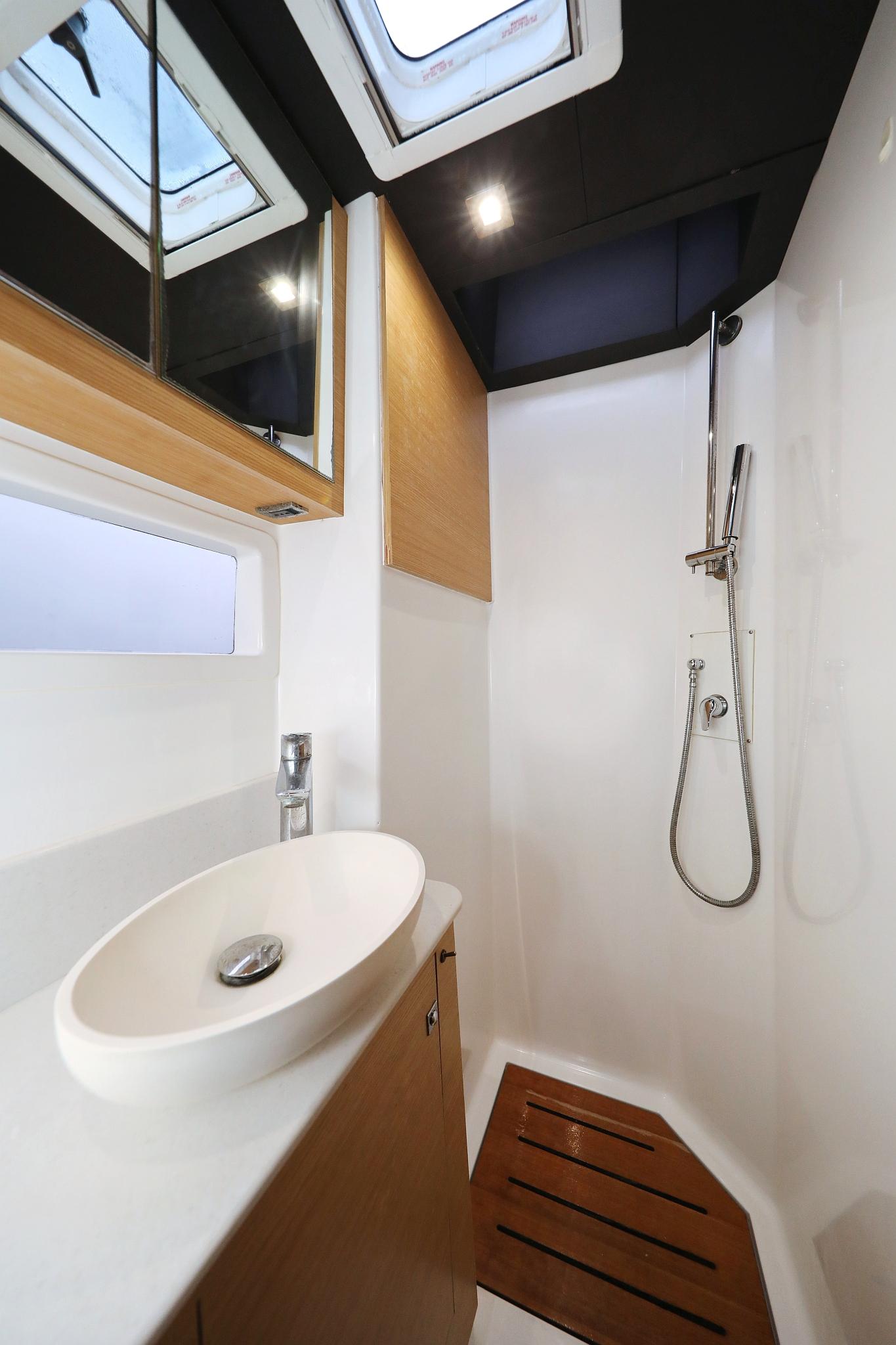 Dufour 48 Catamaran - 5 + 1 cab., picture 34