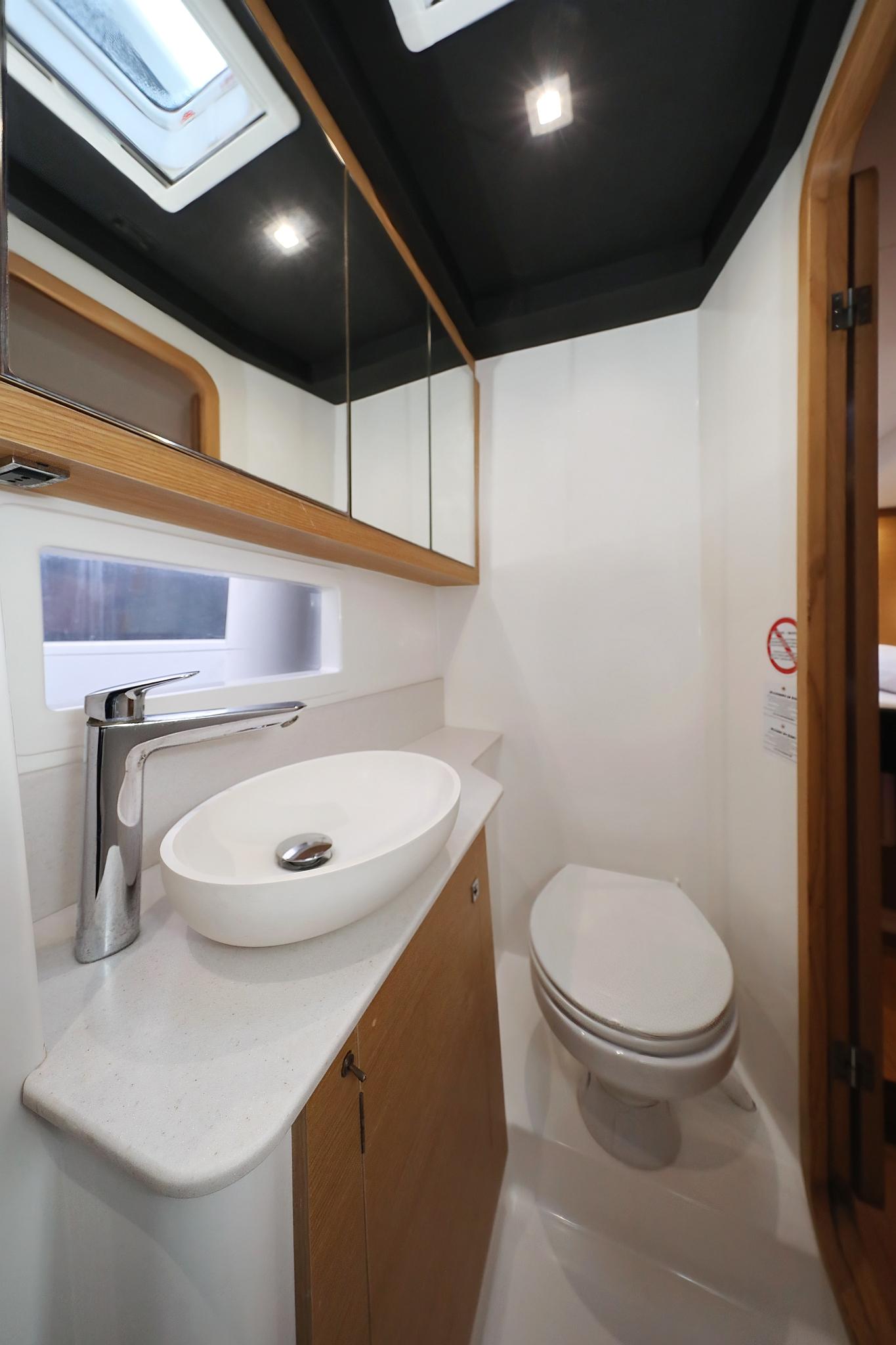 Dufour 48 Catamaran - 5 + 1 cab., picture 40