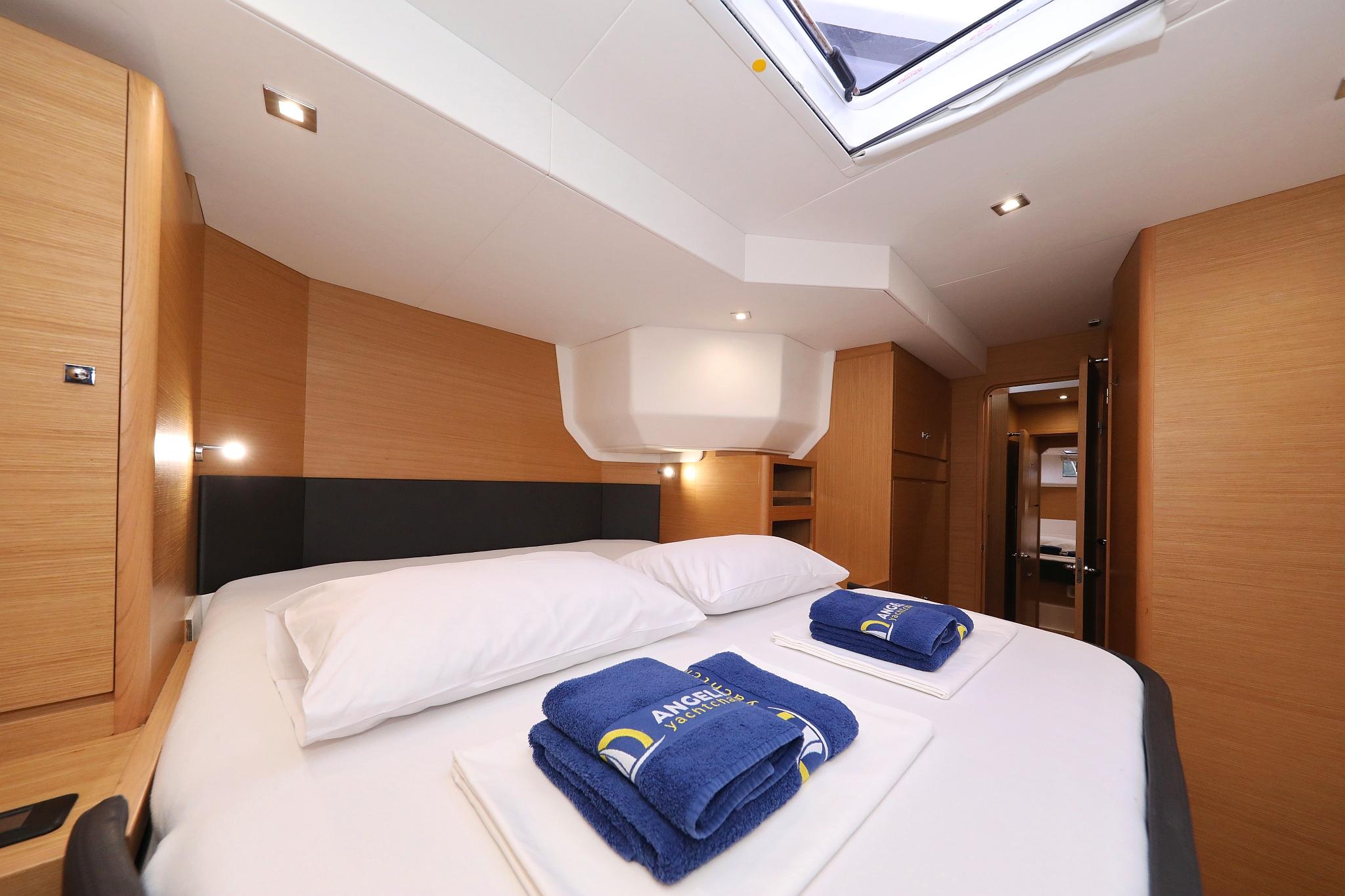 Dufour 48 Catamaran - 5 + 1 cab., picture 25