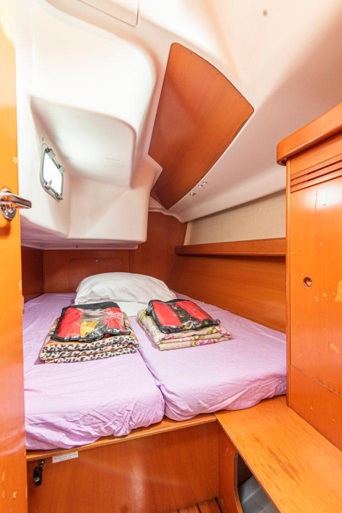 First 40.7, picture 4