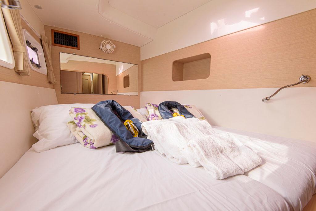 Lagoon 440 - 5 cab., picture 6