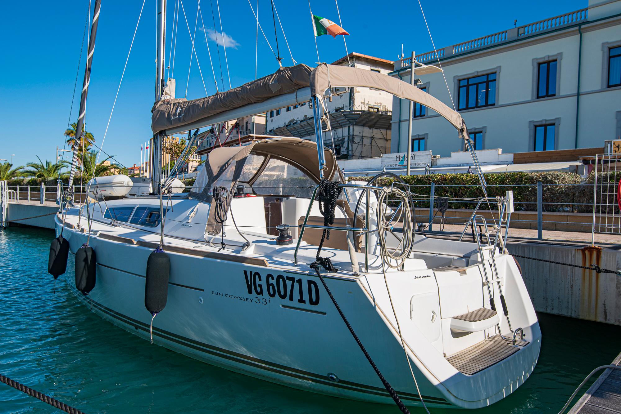 Sun Odyssey 33i - 2 cab., picture 1