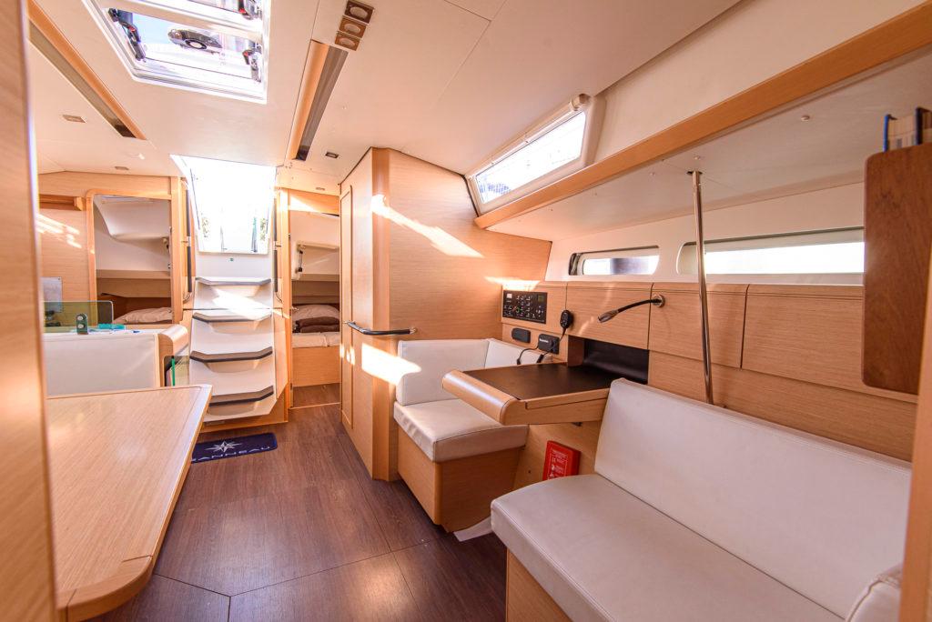 Sun Odyssey 449, picture 4