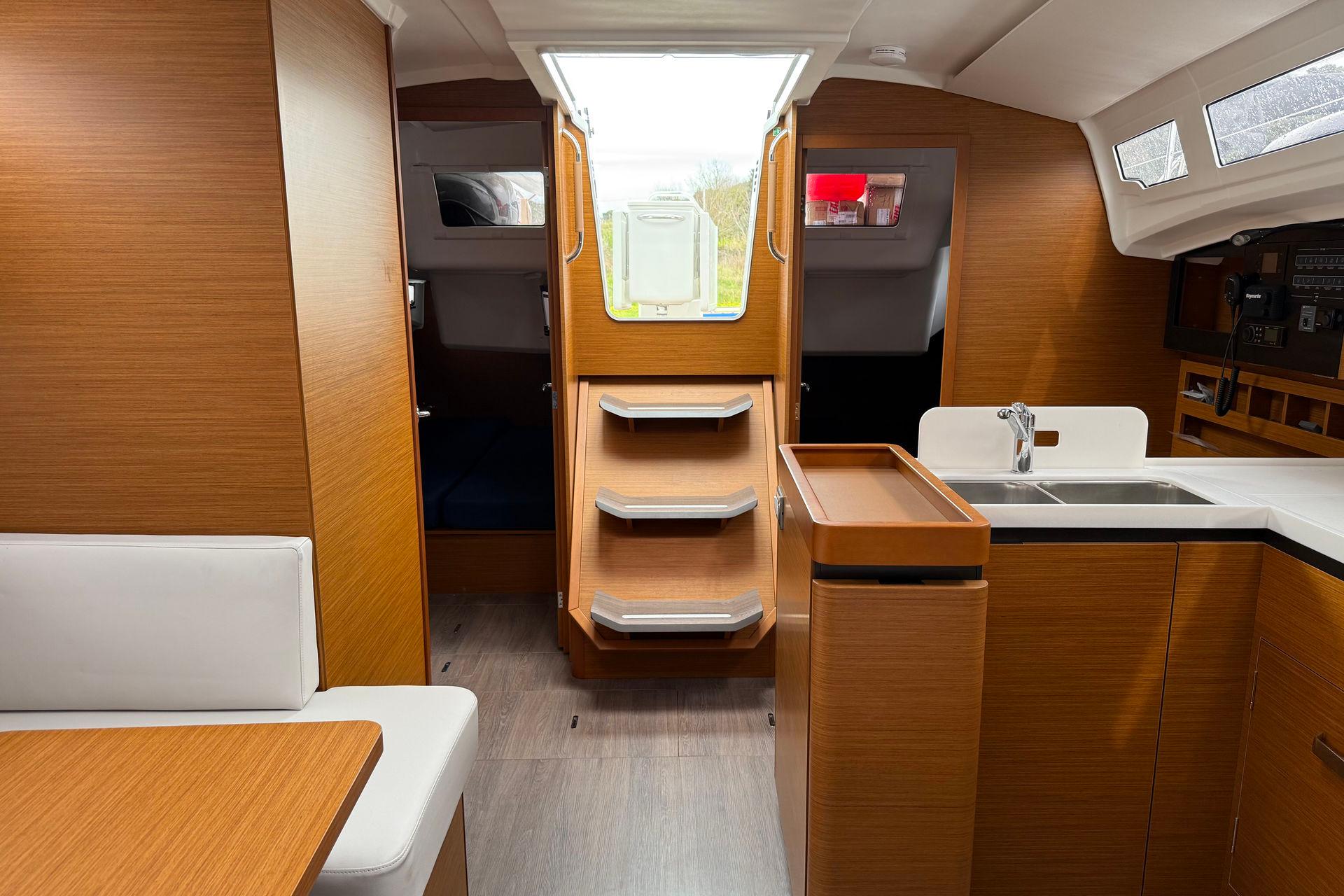 Sun Odyssey 410 - 3 cab., picture 5