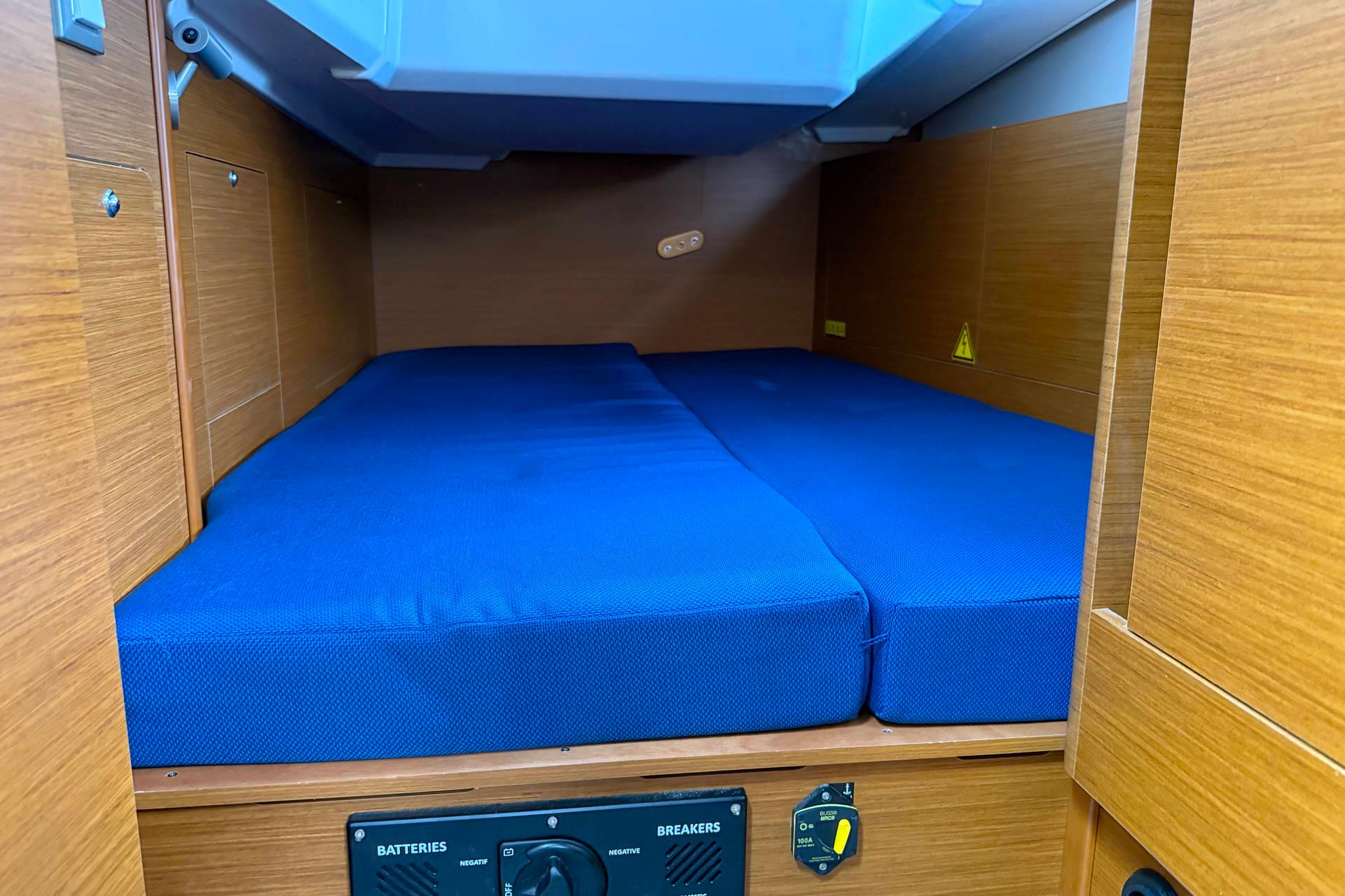 Sun Odyssey 410 - 3 cab., picture 16