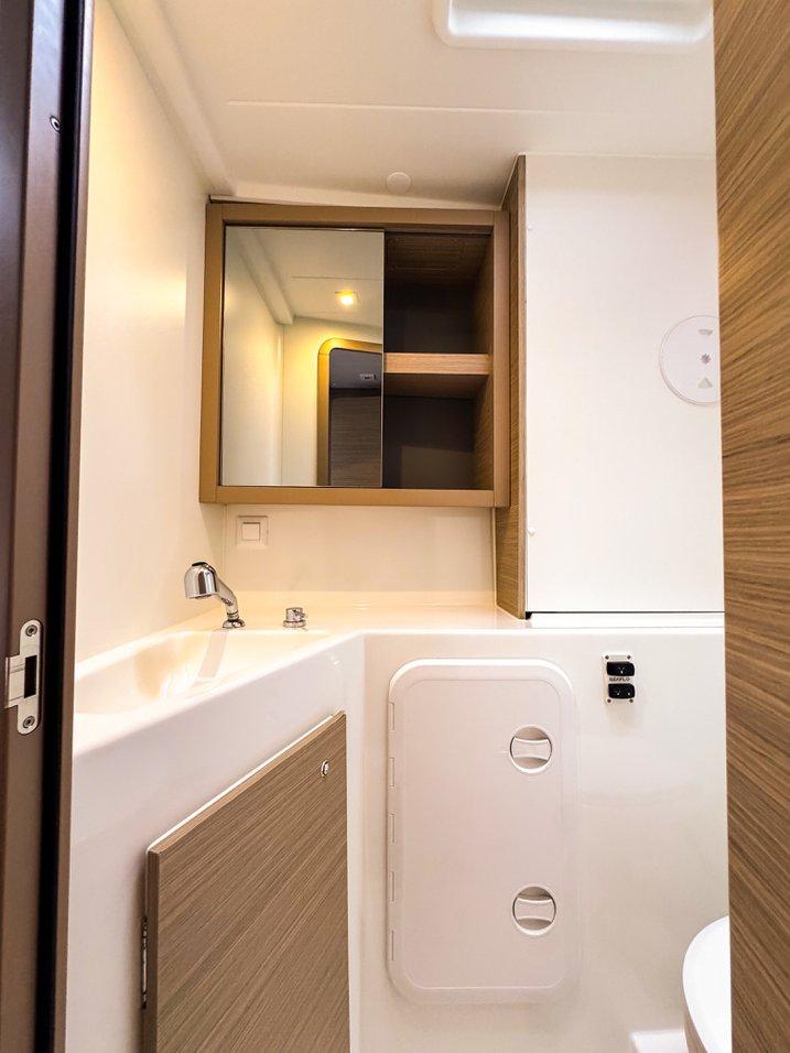 Lagoon 42 - 4 + 2 cab., picture 29