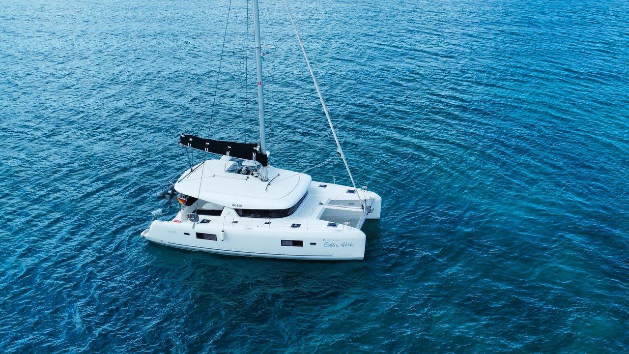 Lagoon 42 - 4 + 2 cab., picture 3