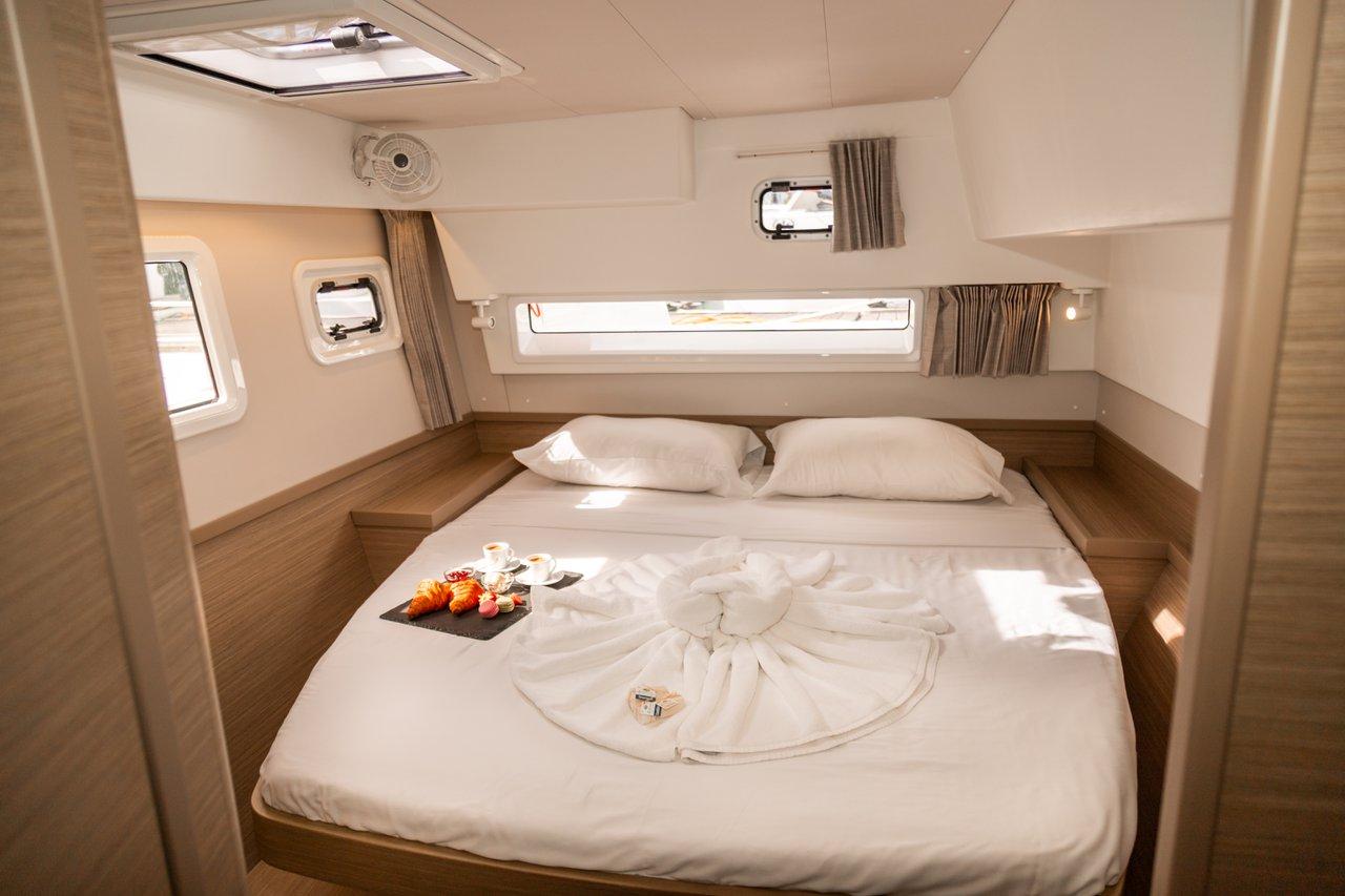 Lagoon 42 - 4 + 2 cab., picture 26