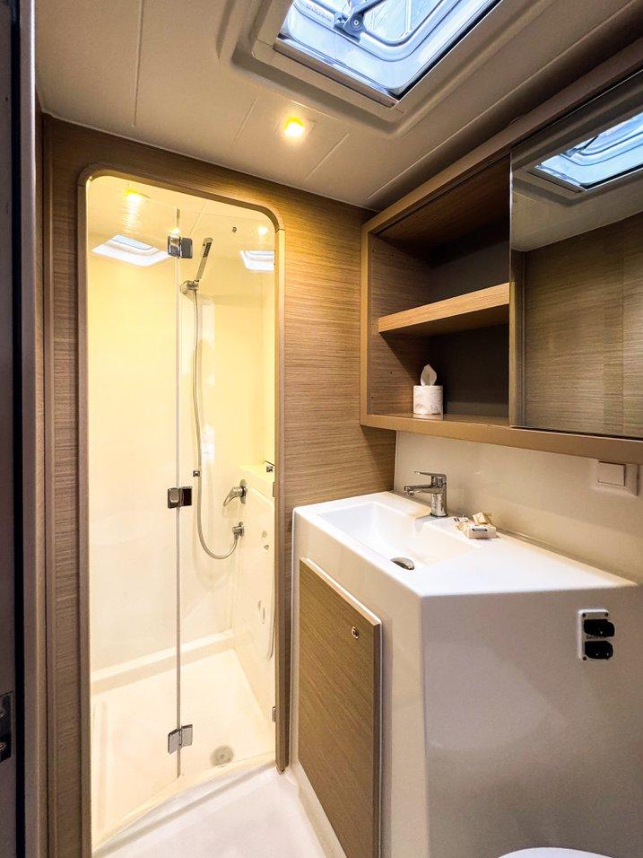 Lagoon 42 - 4 + 2 cab., picture 30